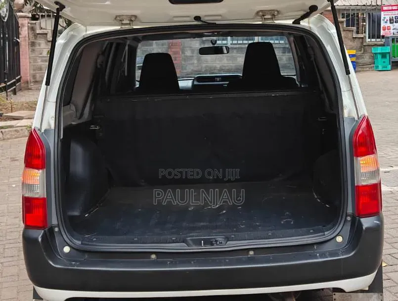 Toyota Probox 2017
