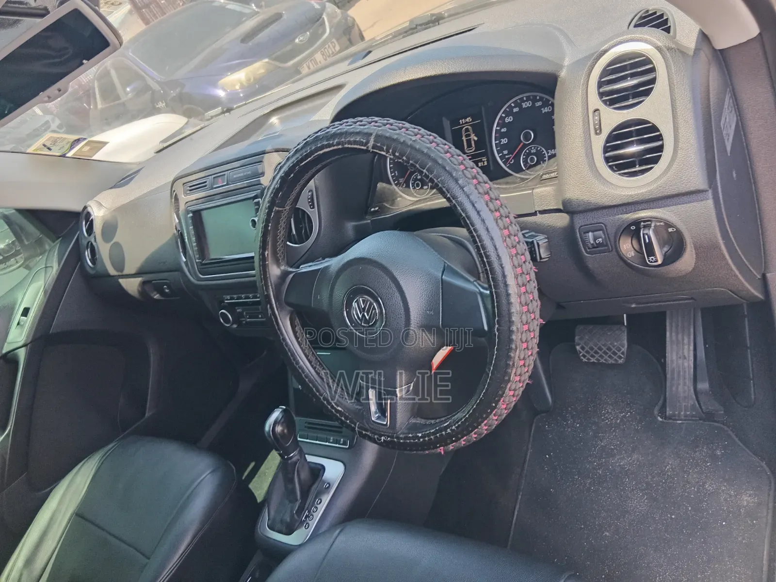 Volkswagen Tiguan 2014 Black