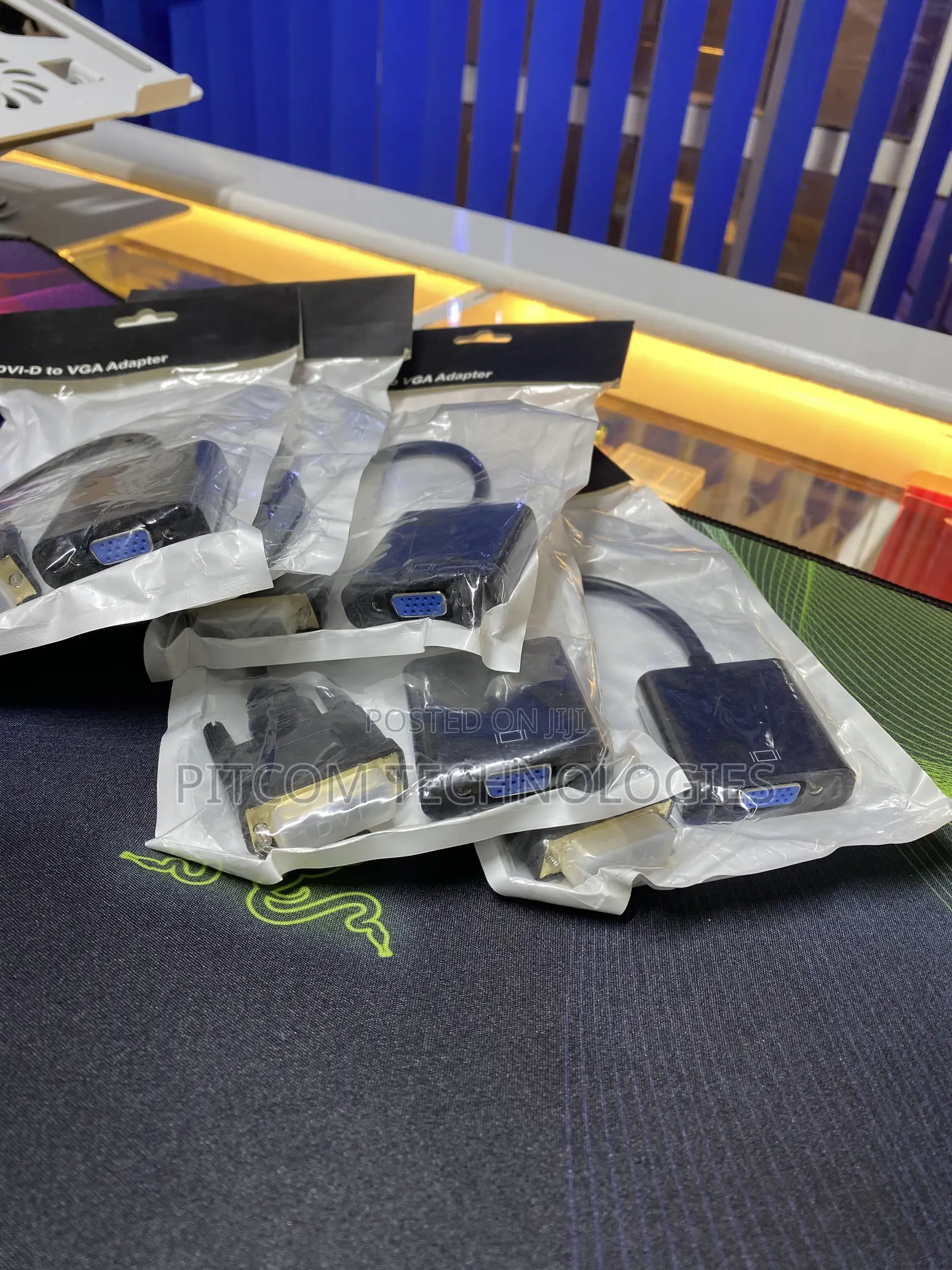 Dvi to Vga Adapter