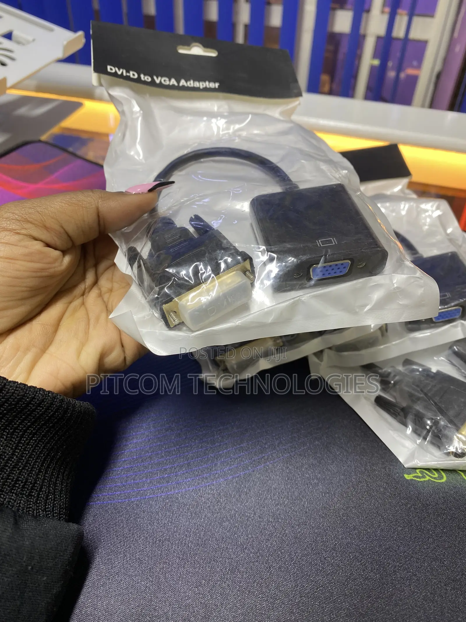 Dvi to Vga Adapter