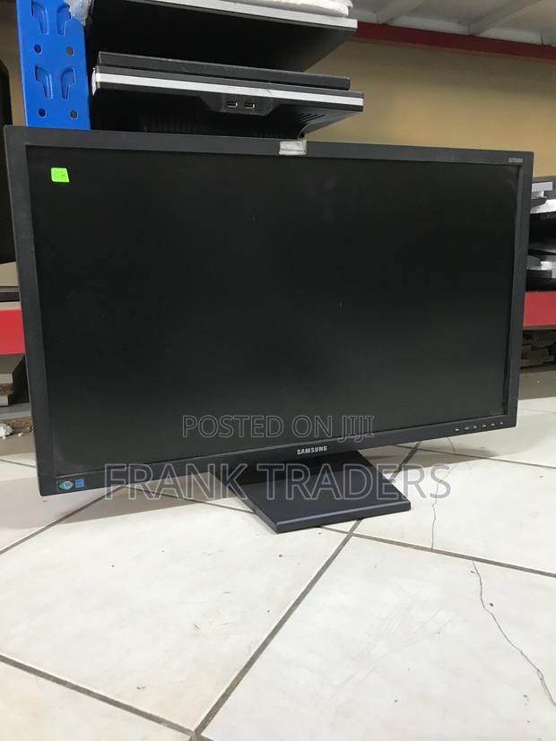 27 Inch Samsung Monitor