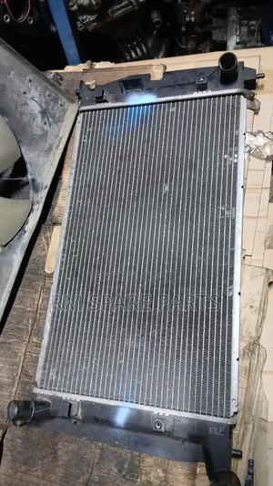Radiator Toyota NZE