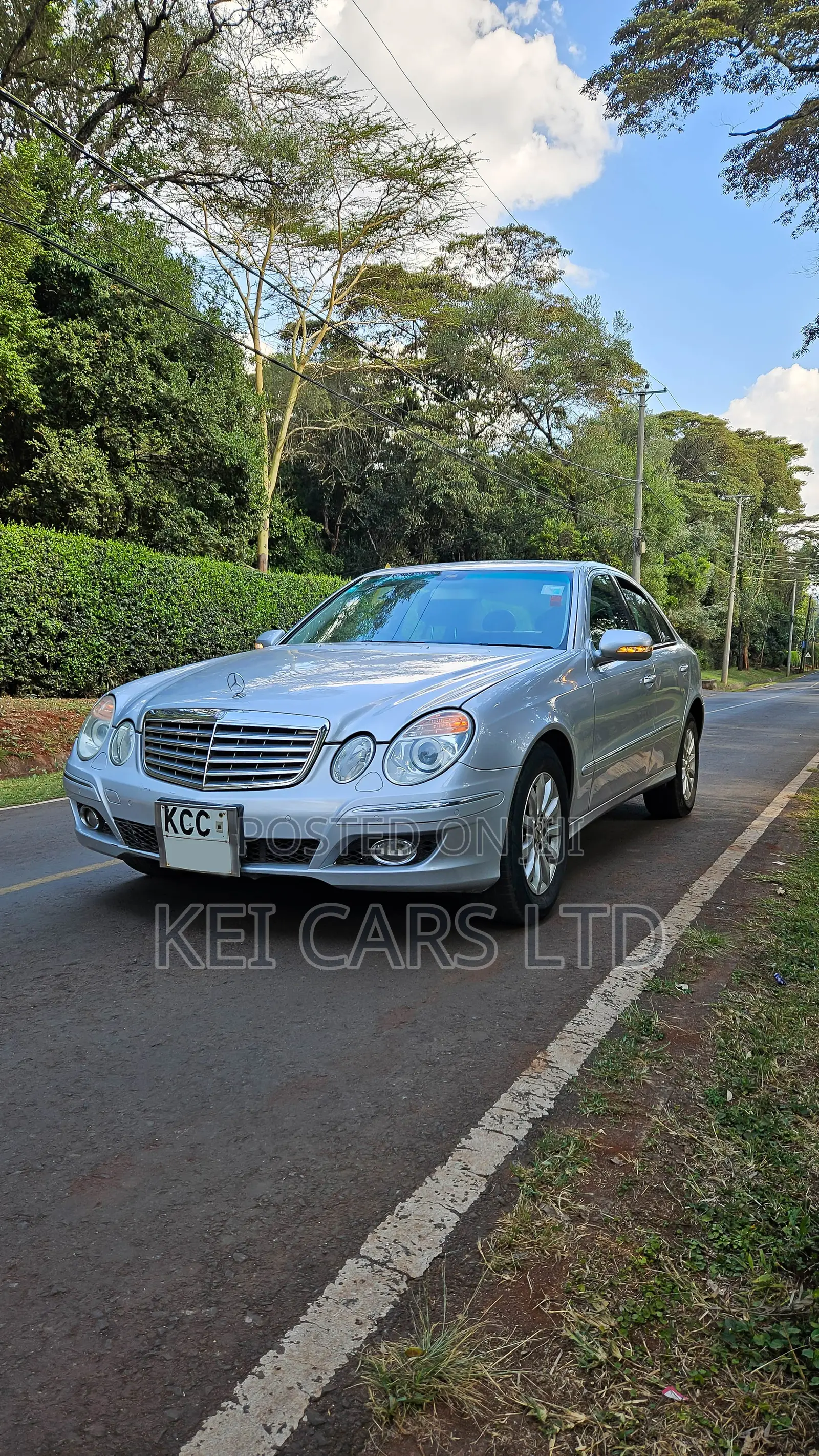 Mercedes-Benz E300 2009 Silver