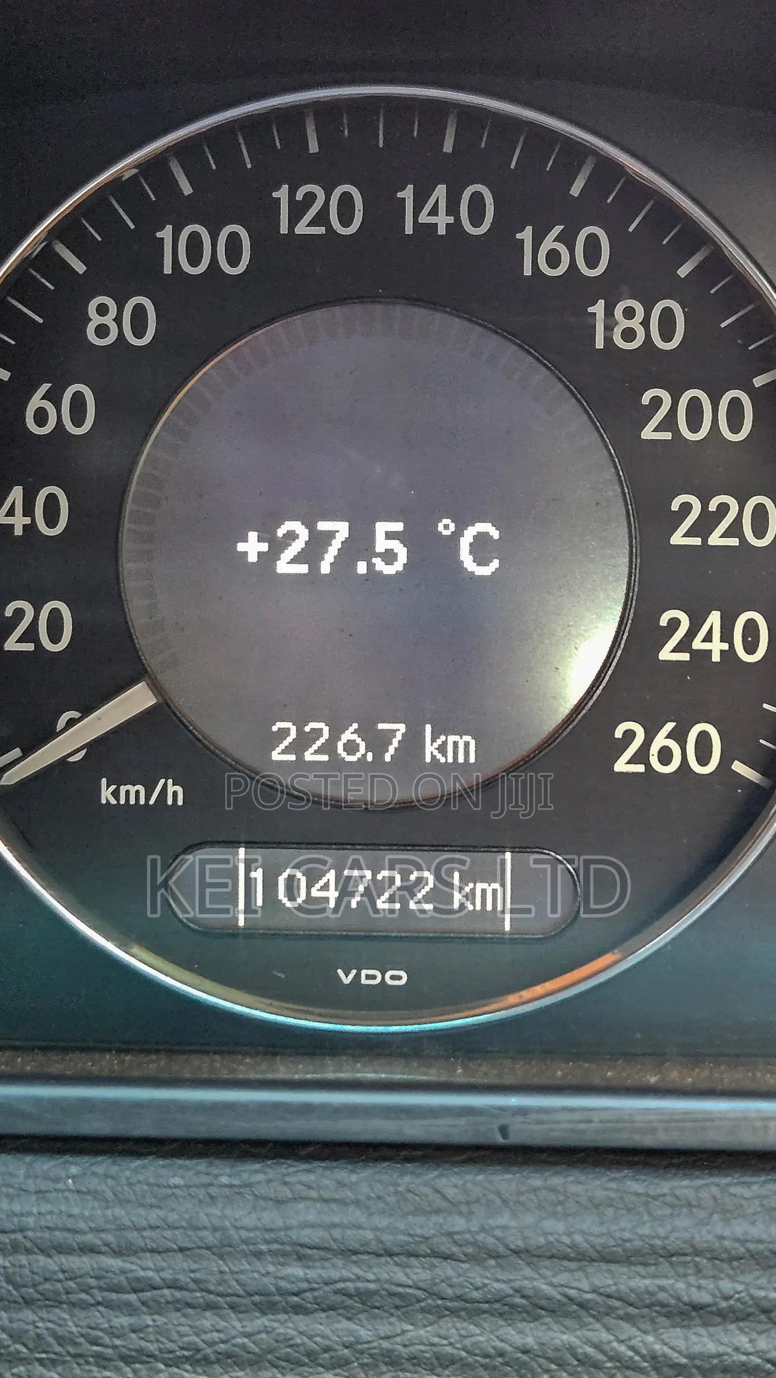 Mercedes-Benz E300 2009 Silver