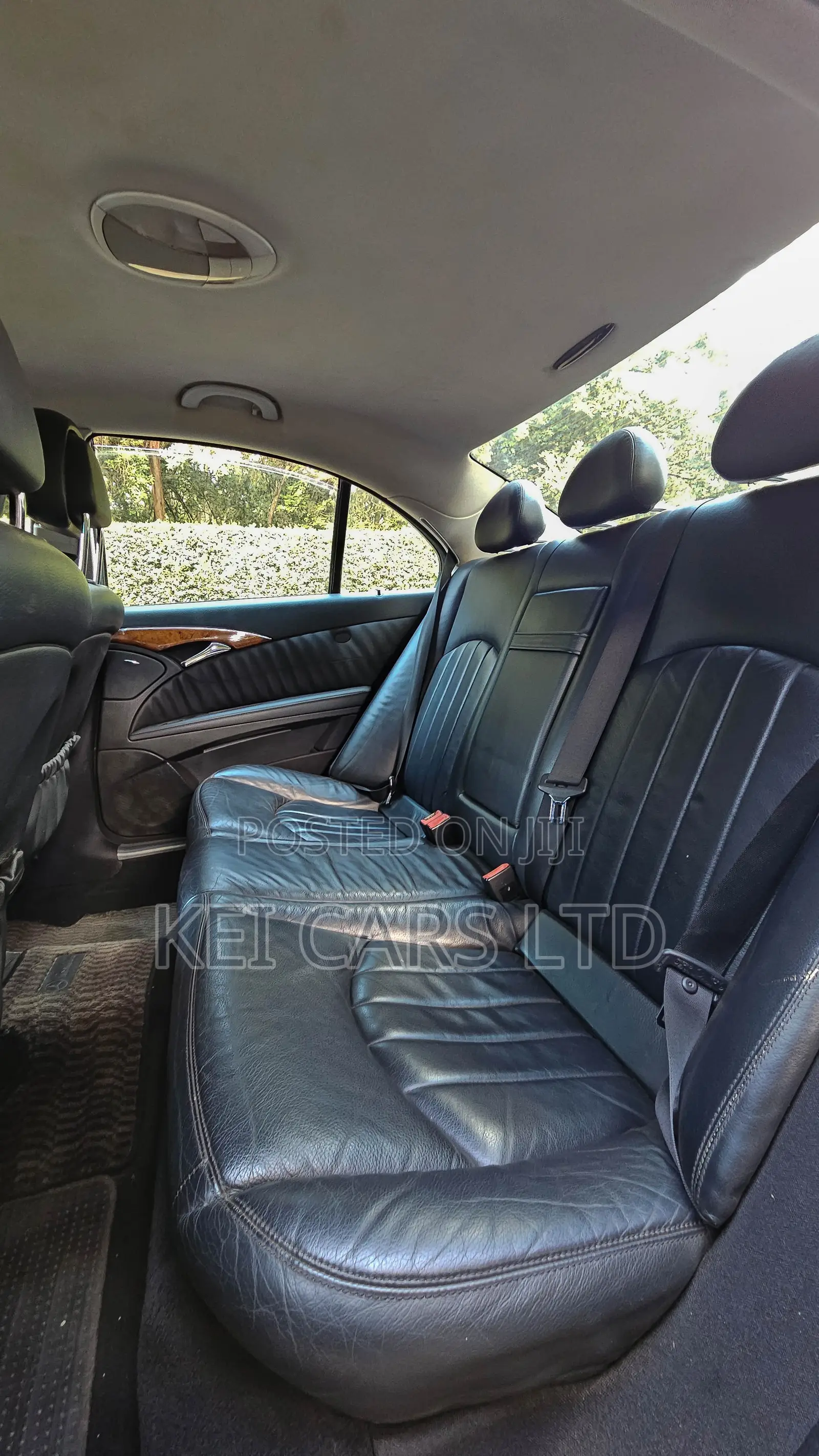 Mercedes-Benz E300 2009 Silver