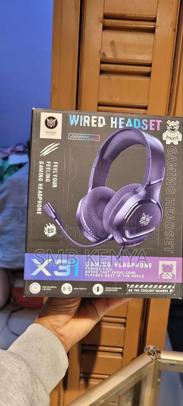 ONIKUMA X31 RGB Gaming Headset With Noise-Cancelling Mic