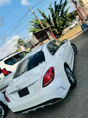 Mercedes-Benz C200 2018 White