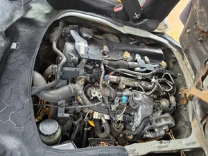 Toyota HiAce 2015 Silver