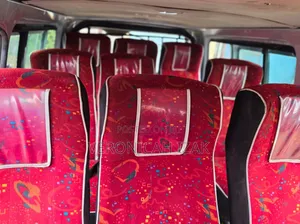 Toyota HiAce 2015 Silver