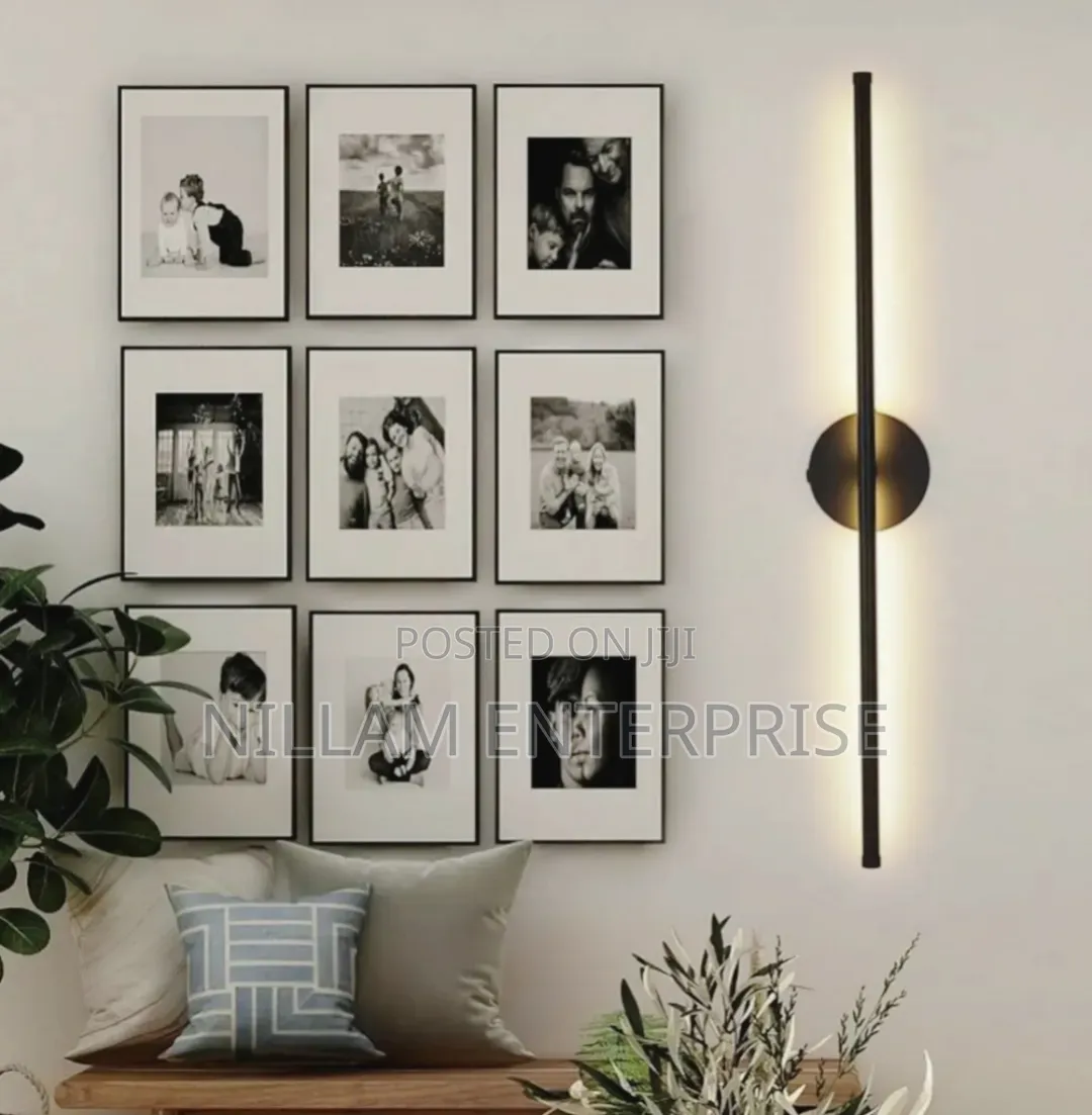Modern Wireless LED Wall Sconce With Remote Control*