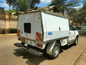 Toyota Hilux 2014 White