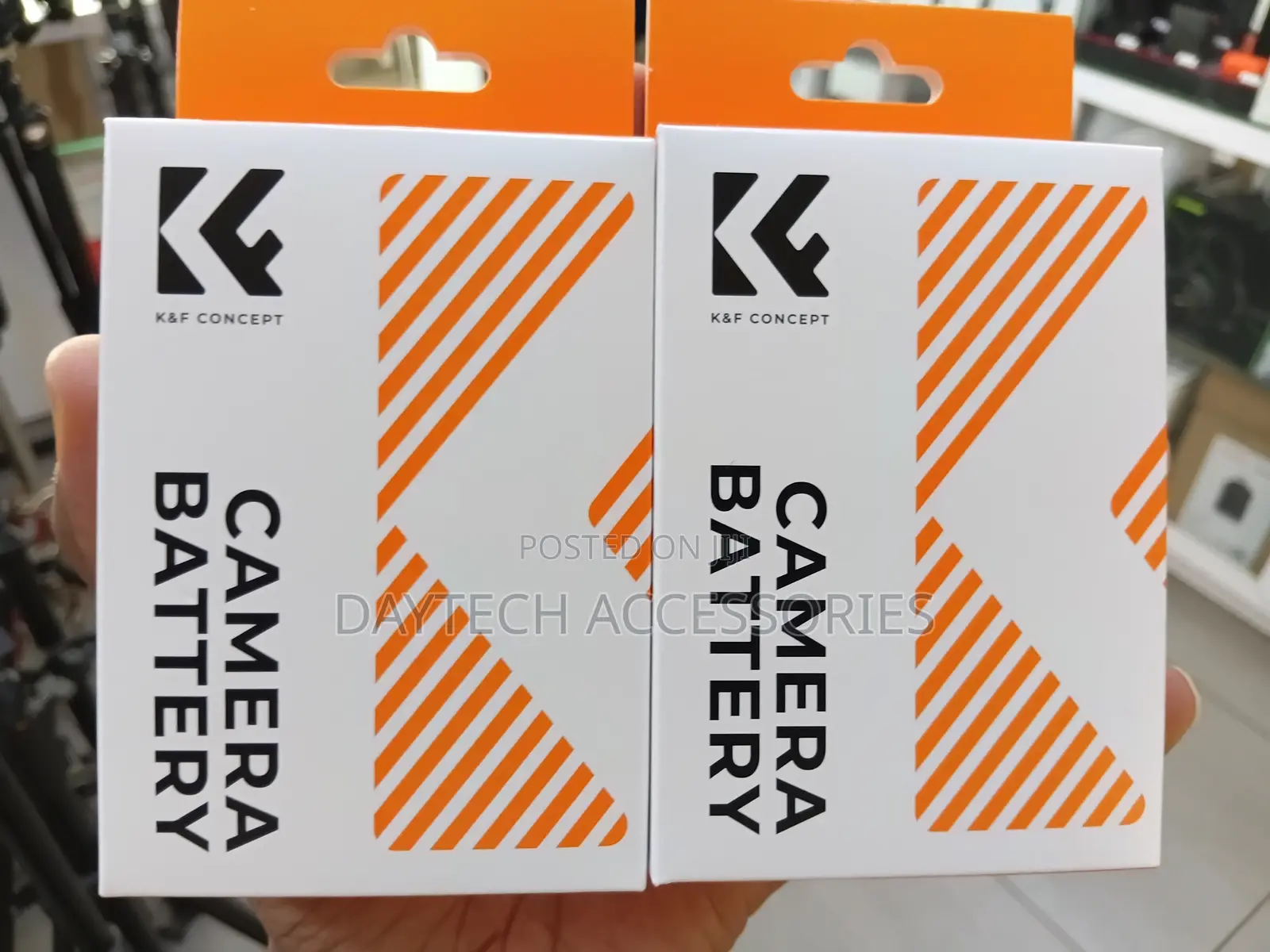 K F CONCEPT NP-FZ100 2280mAH Battery and Dual Slot Charger Set