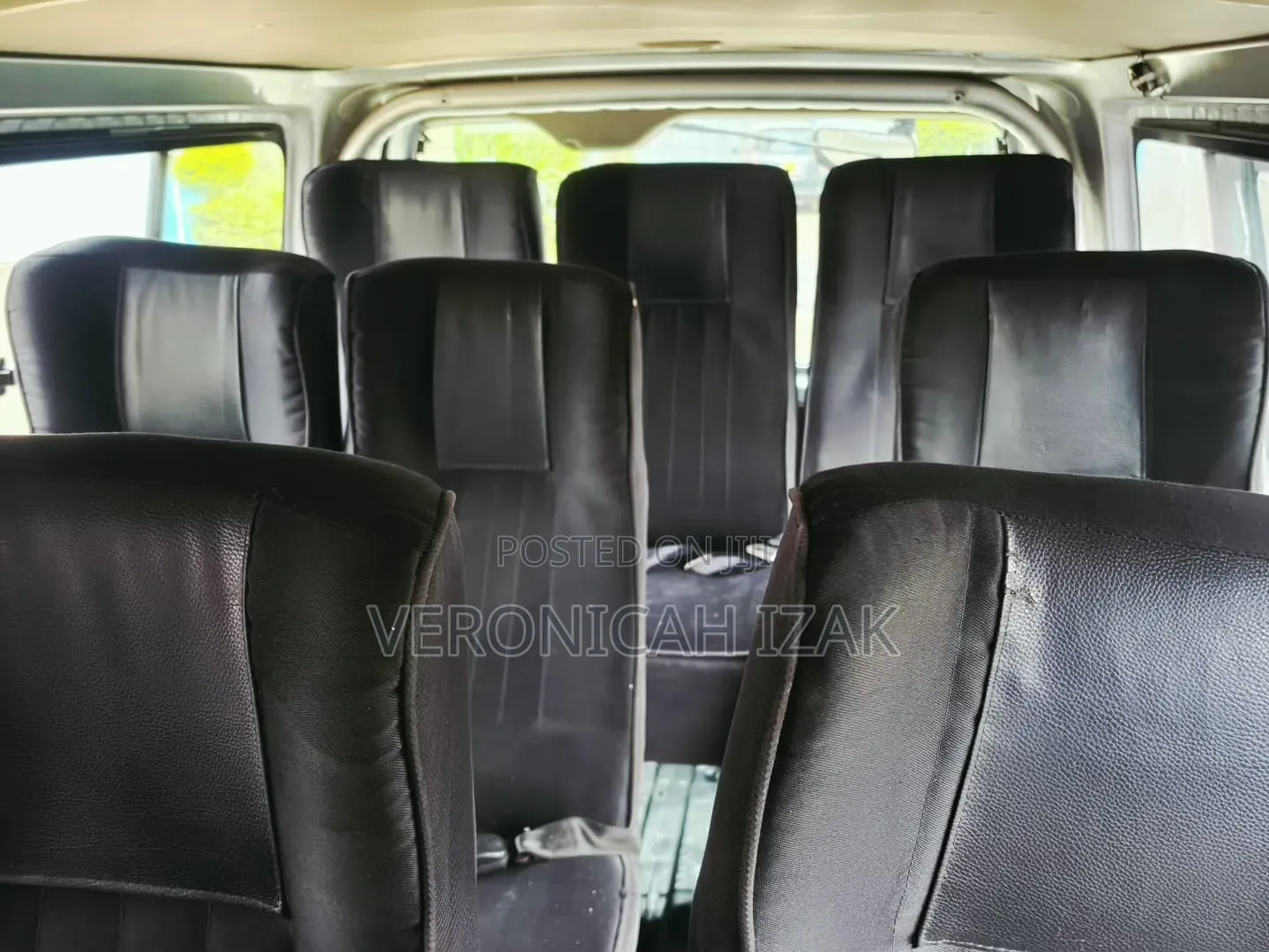 Toyota HiAce 2014