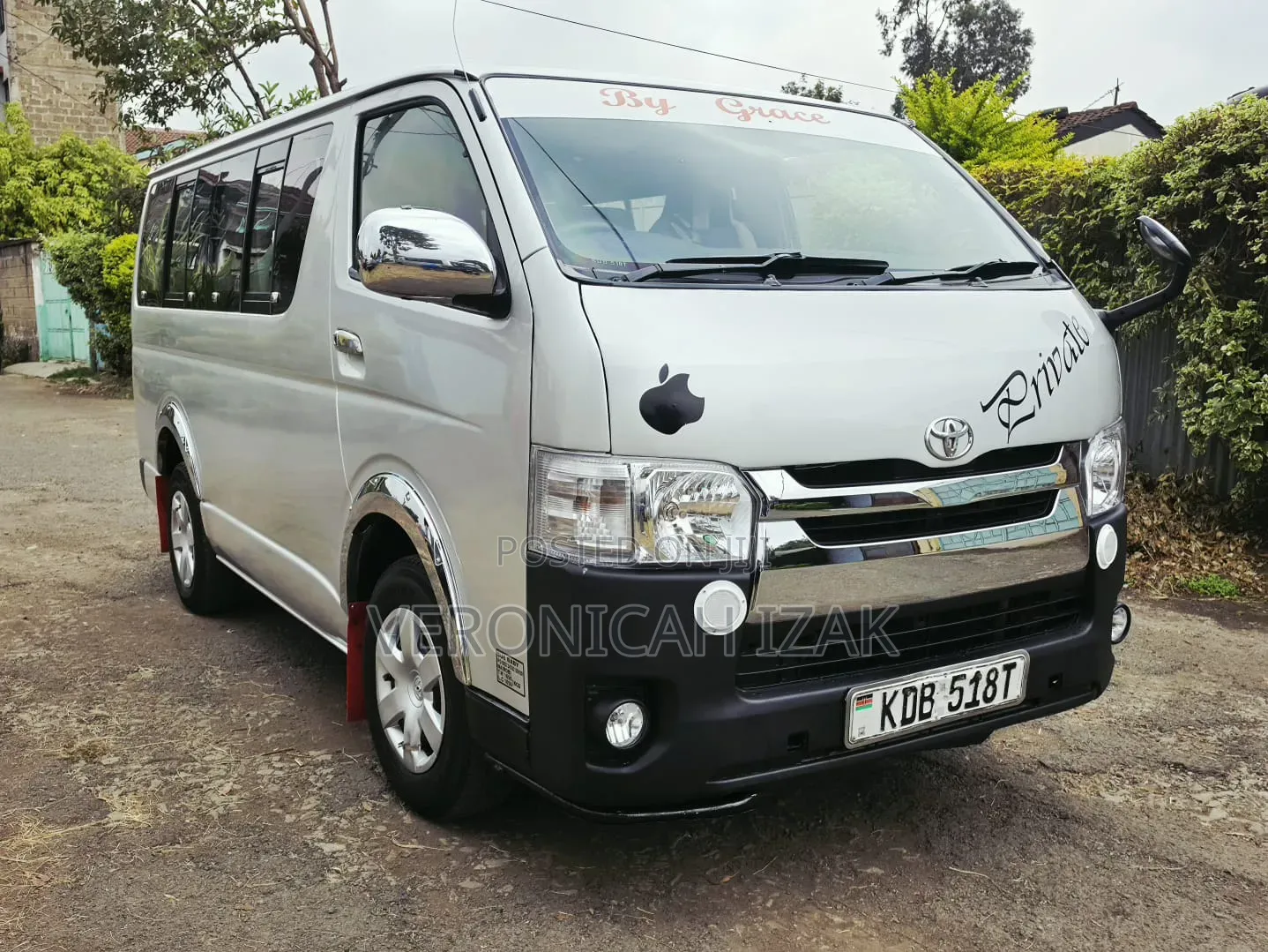 Toyota HiAce 2014