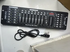 DMX512 192 Channel Professional Lighting Controller