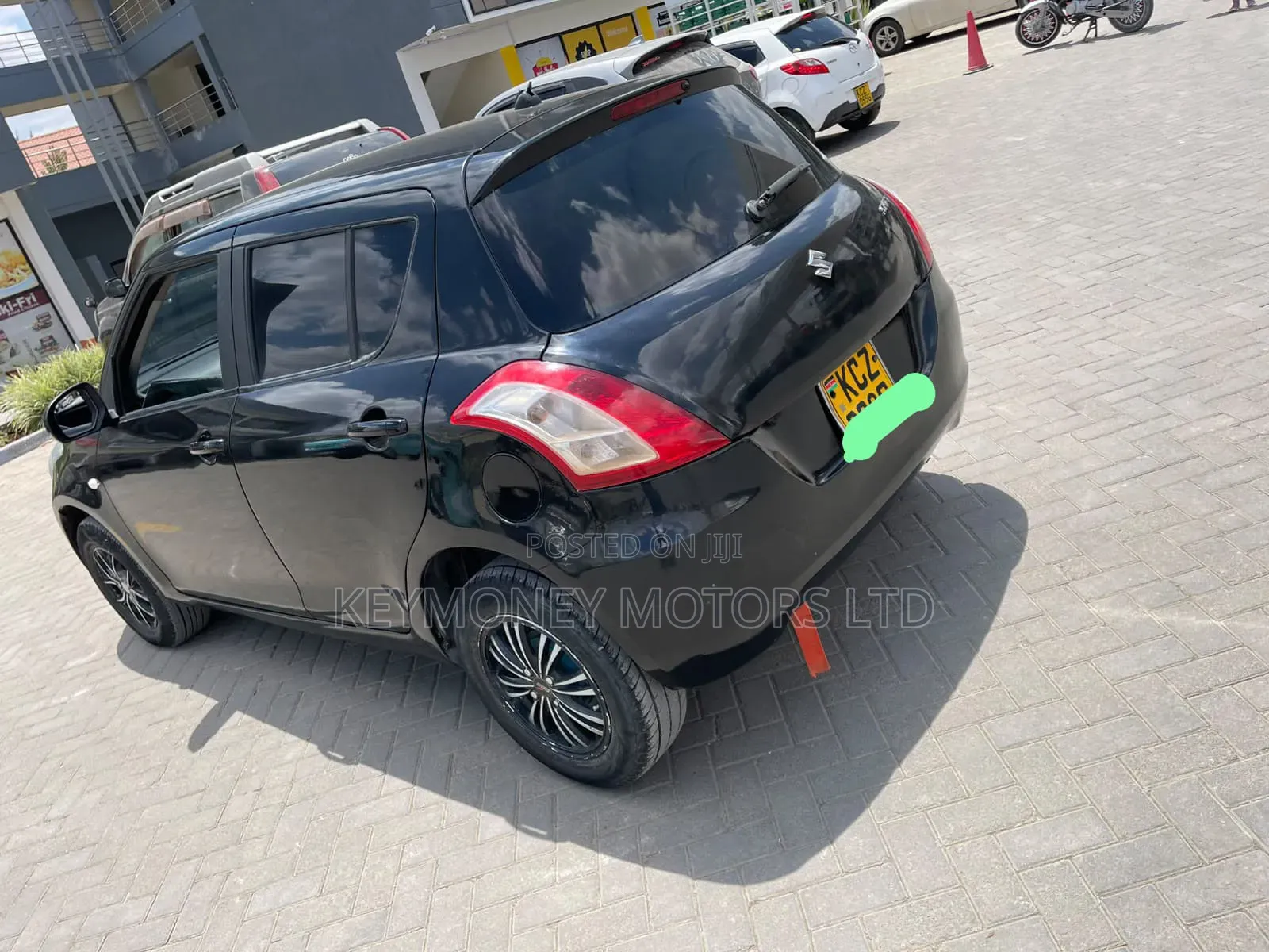 Suzuki Swift 2013 Black