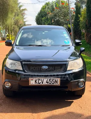 Subaru Forester 2012 Black