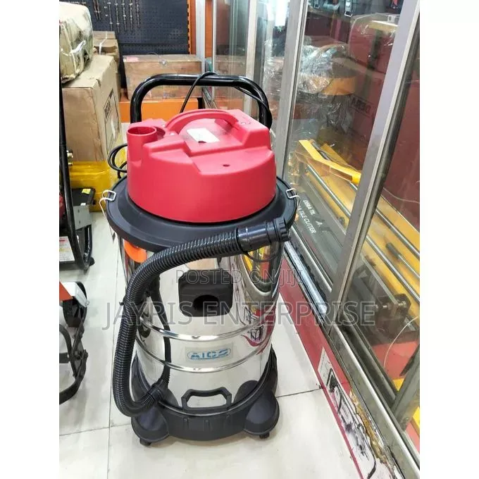 Astramilano 100l Vacuum Cleaner