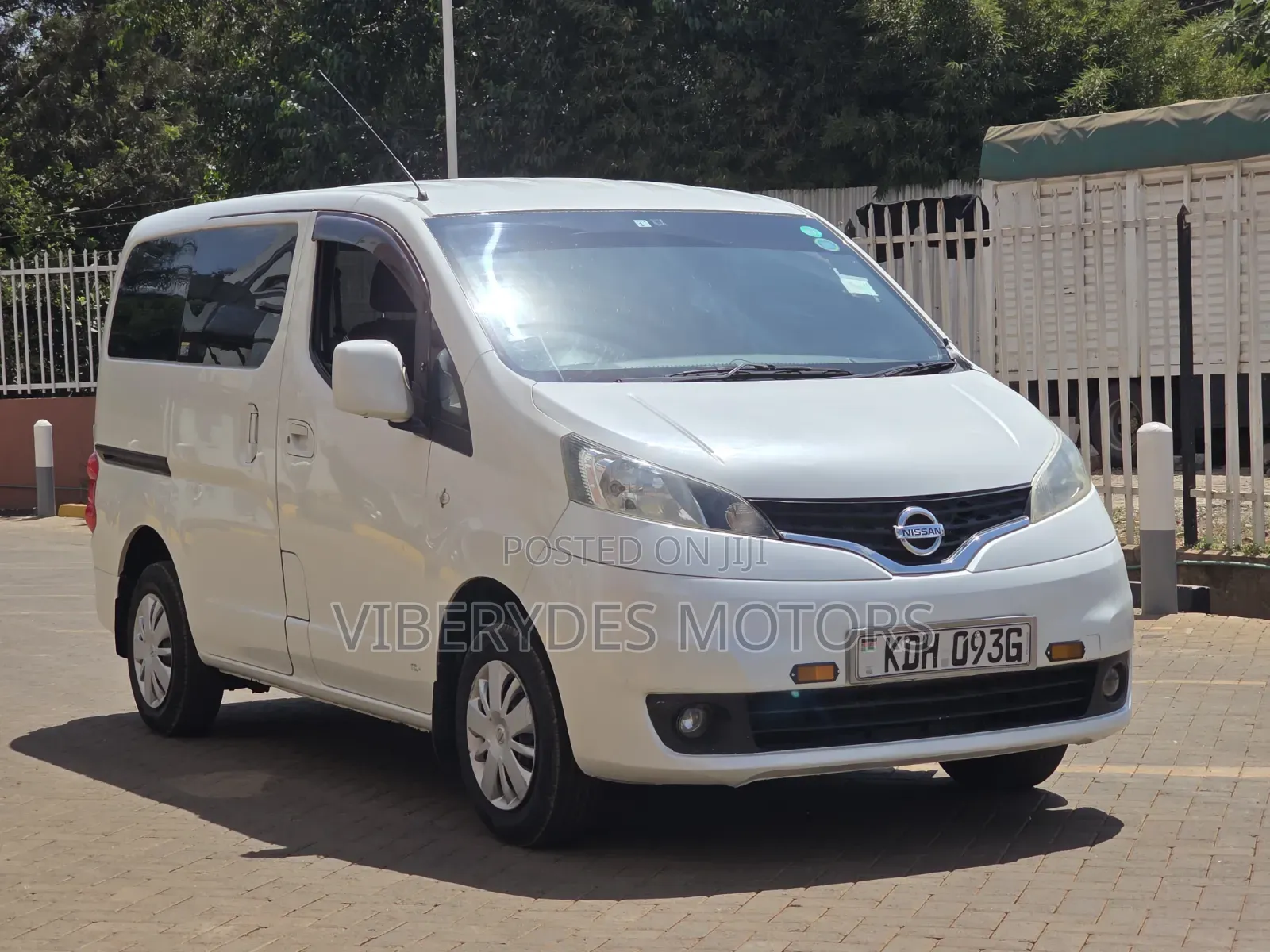 Nissan NV200 2015 White