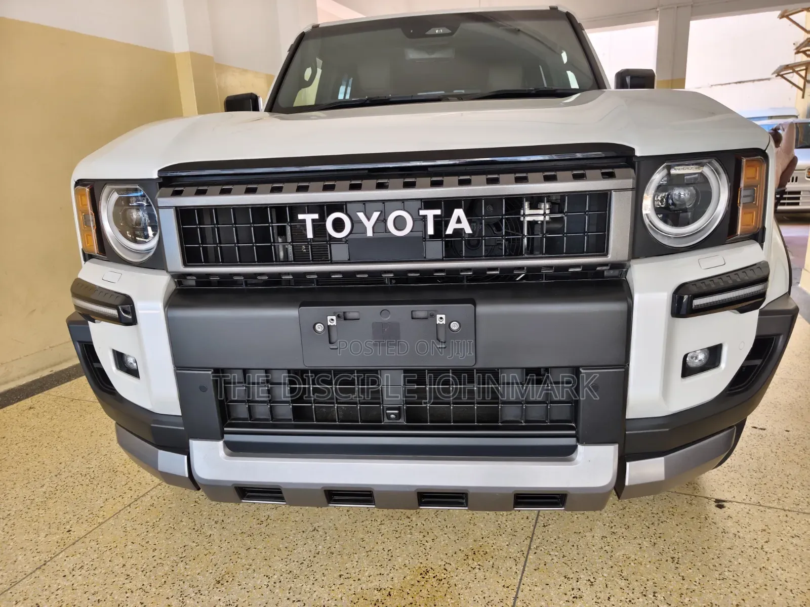 Toyota Land Cruiser Prado 2024 White