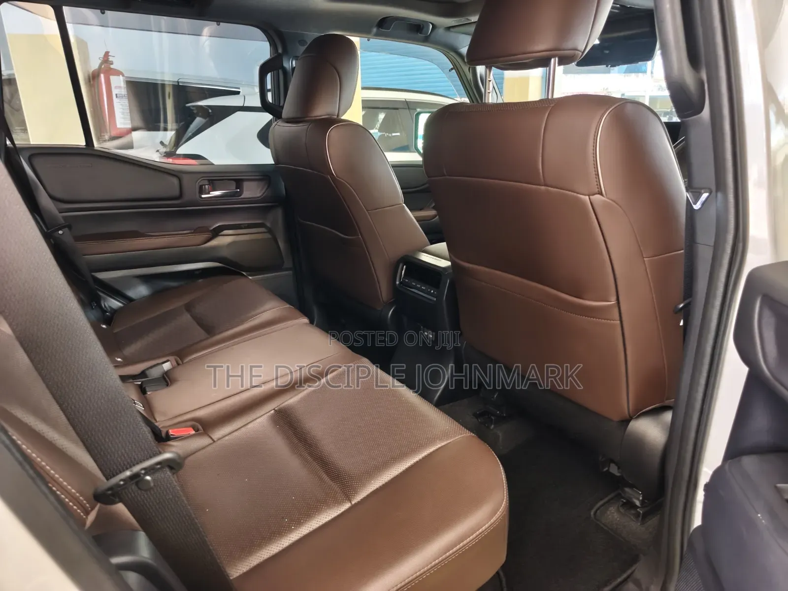 Toyota Land Cruiser Prado 2024 White