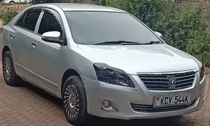 Toyota Premio 2014 Silver