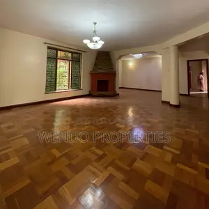 5bdrm Townhouse / Terrace in Kileleshwa for rent