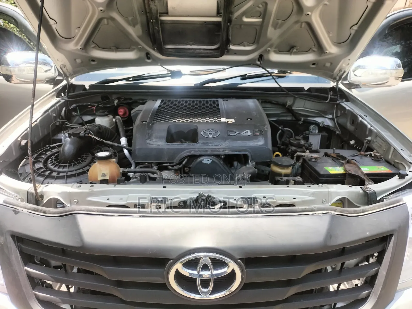 Toyota Hilux 2009 Gold