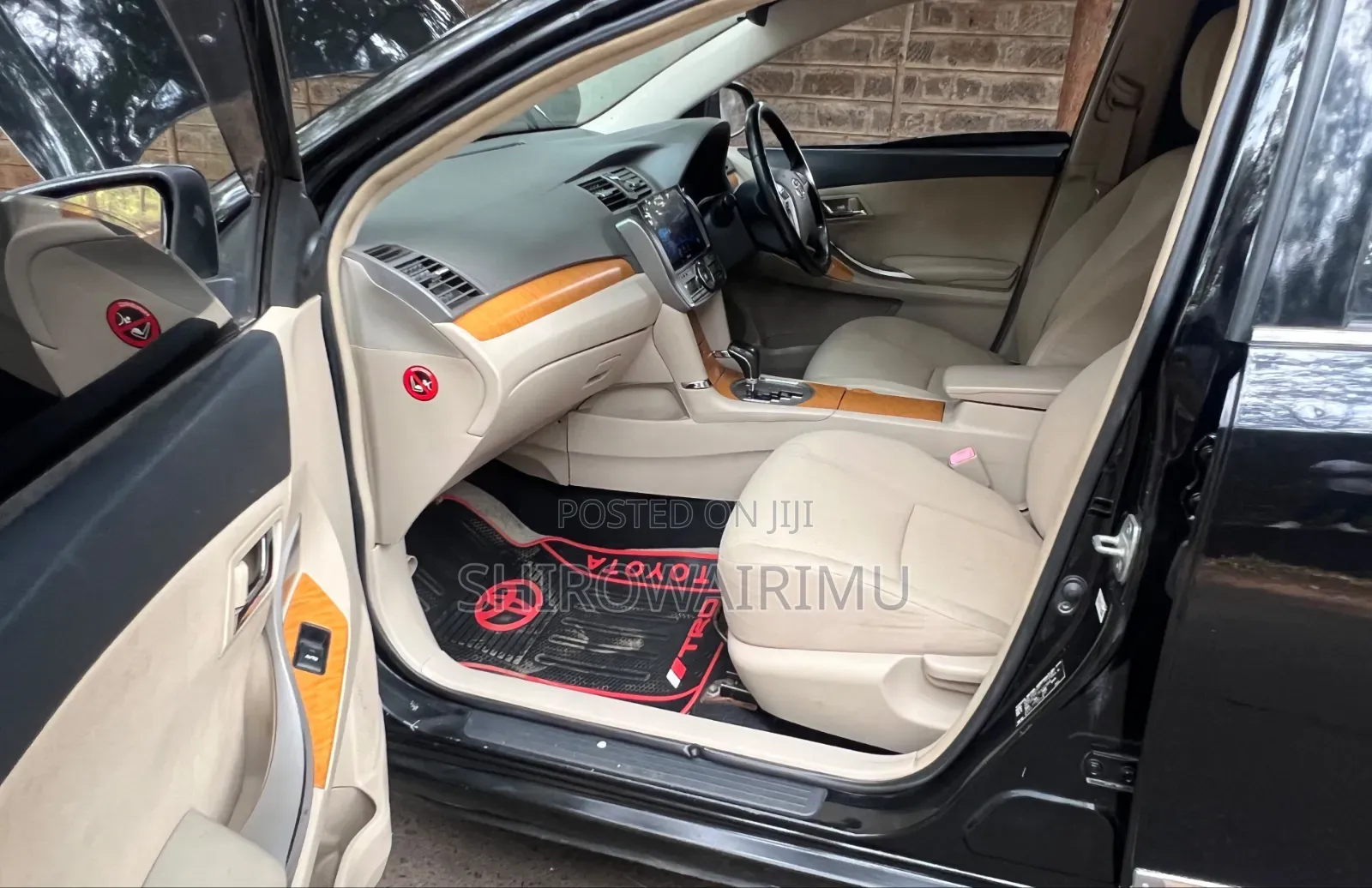 Toyota Premio 2014 Black