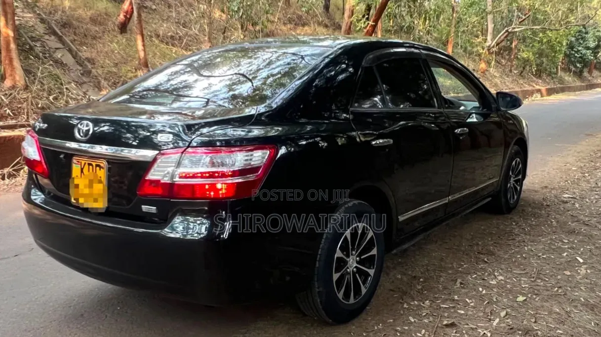 Toyota Premio 2014 Black