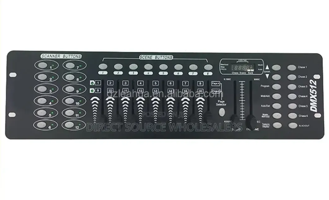 Stage Light Control Console
DMX512 Lighting Controller.