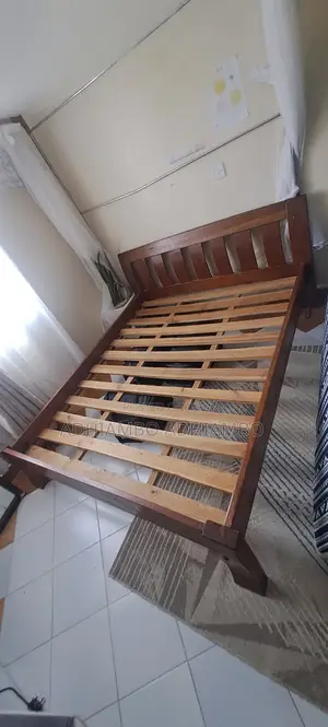 5by 6 Hardwood Bed
