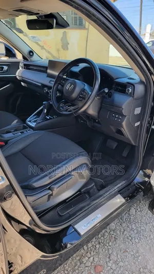 Honda Vezel 2021 Blue