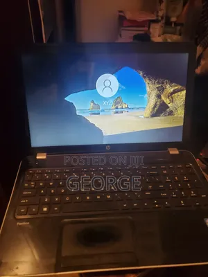 Laptop HP Pavilion 15 4GB Intel Core i3 HDD 320GB