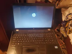 Laptop HP Pavilion 15 4GB Intel Core i3 HDD 320GB