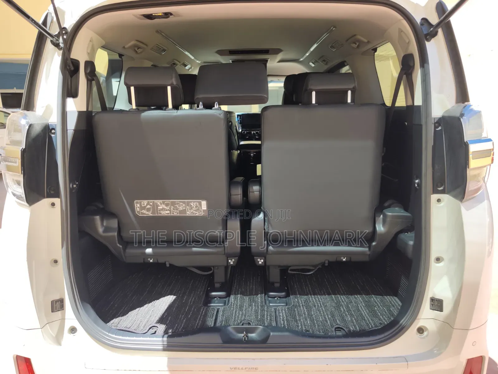 Toyota Vellfire 2019 White