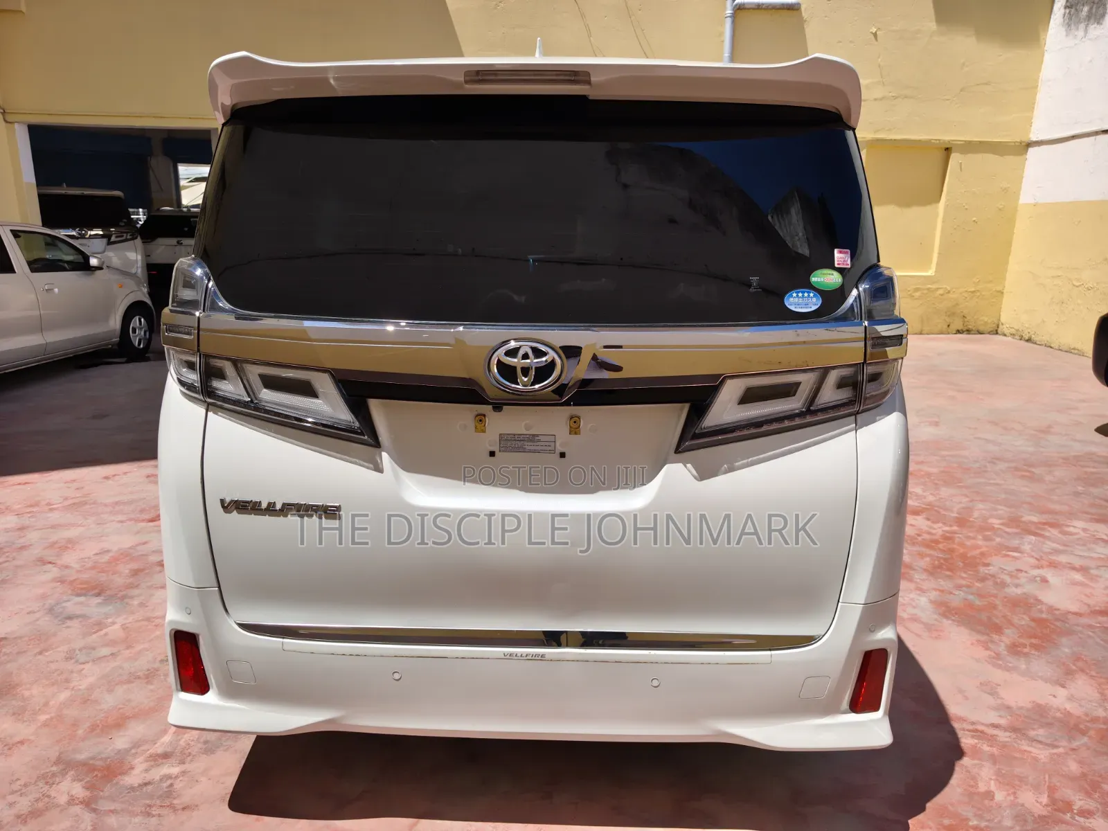 Toyota Vellfire 2019 White