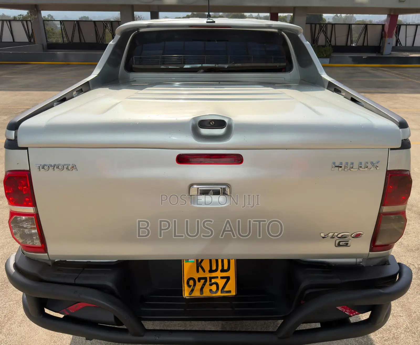 Toyota Hilux 2014 Gray