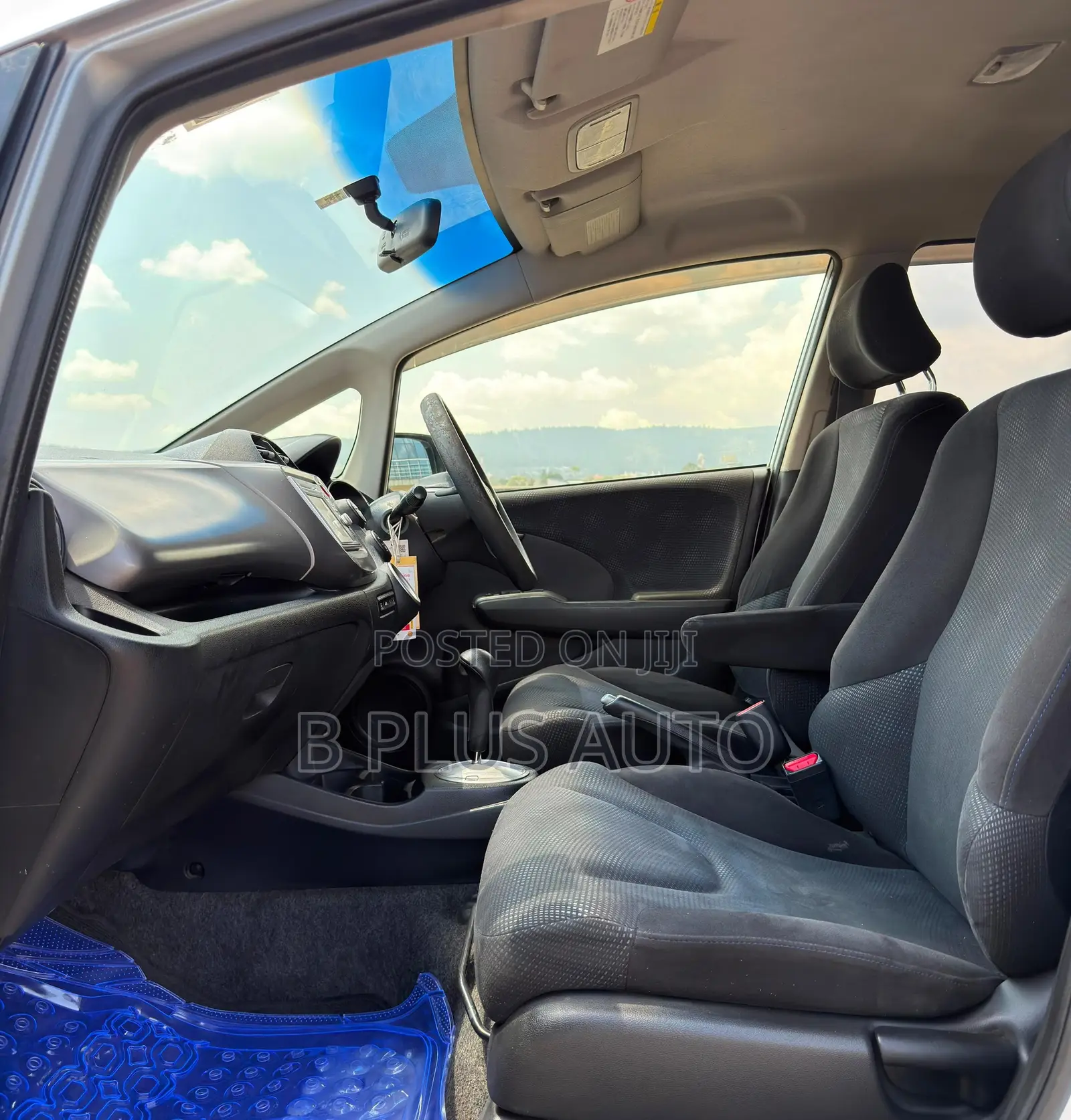 Honda Fit 2013 Silver