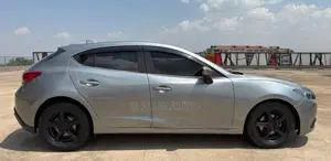 Mazda Axela SV Premium 2014 Gray