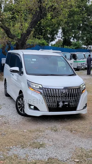 Toyota Esquire 2019 White