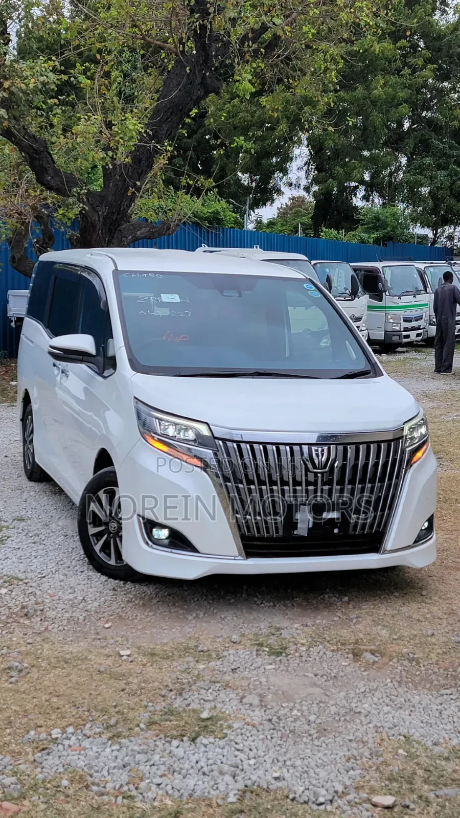 Toyota Esquire 2019 White