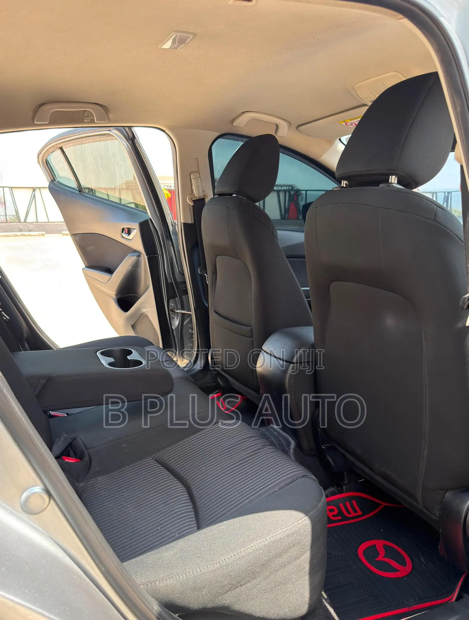 Mazda Axela SV Premium 2014 Gray