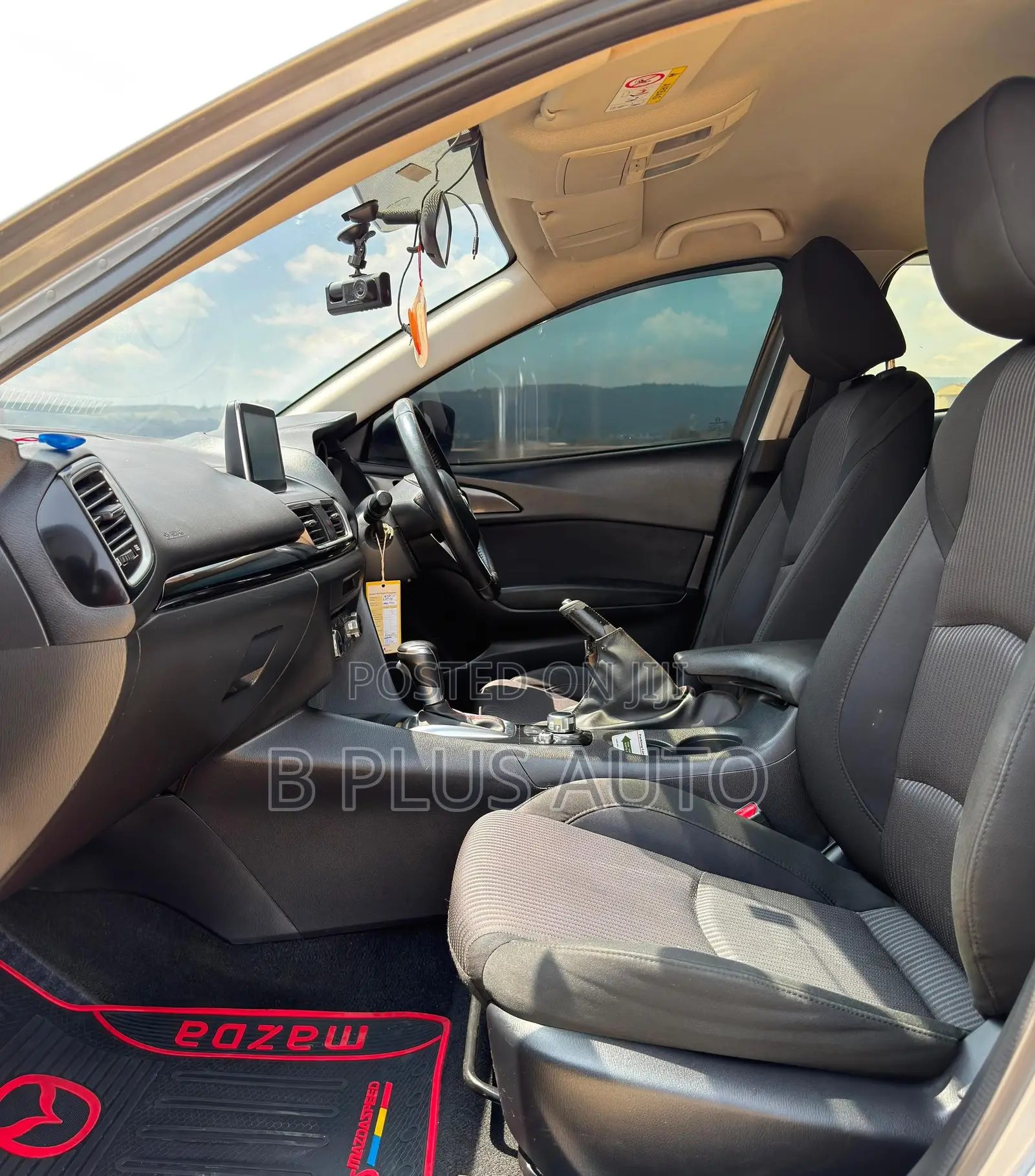 Mazda Axela SV Premium 2014 Gray