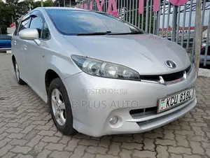 Toyota Wish 2012 Silver
