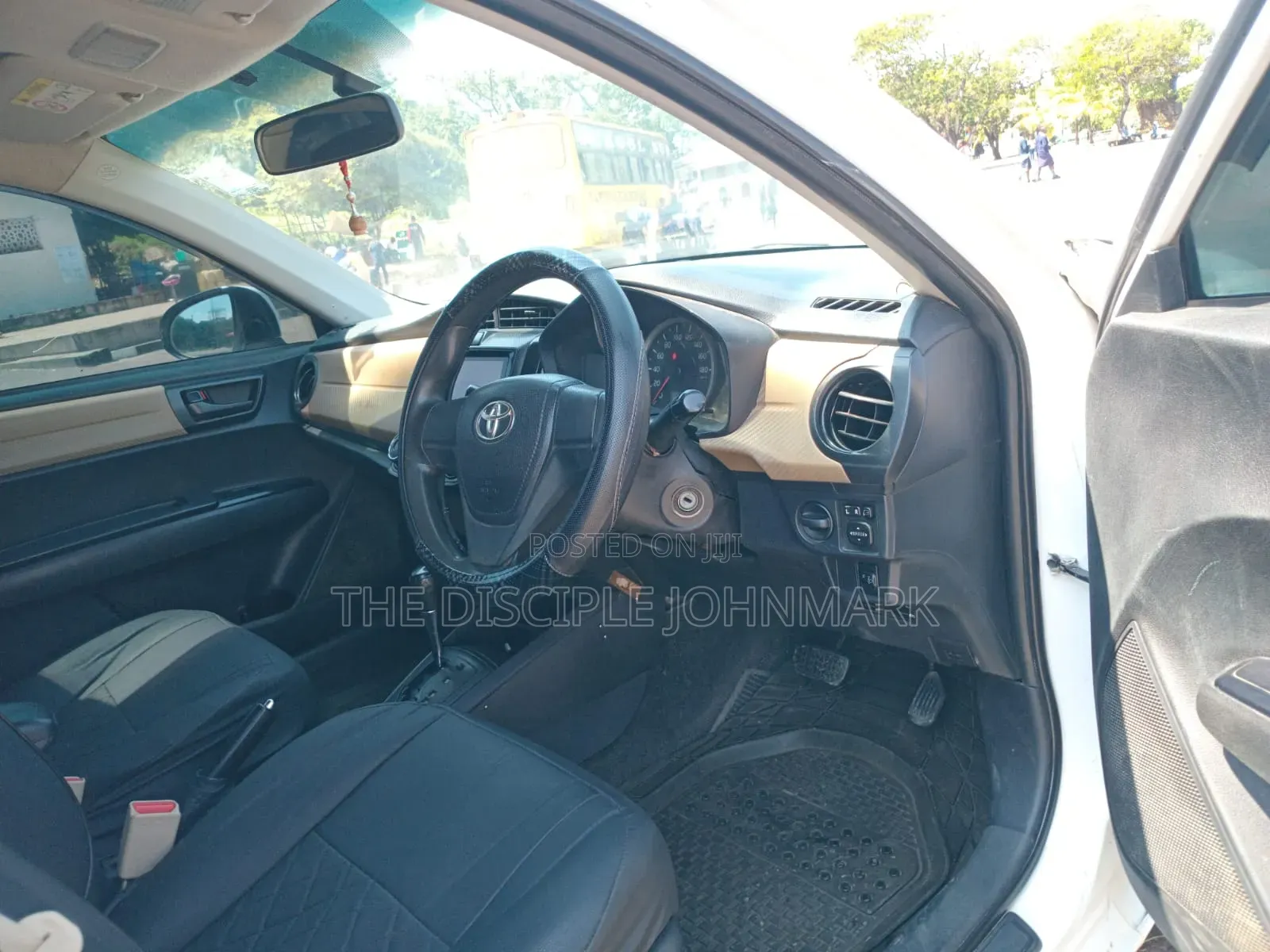 Toyota Axio 2014 White