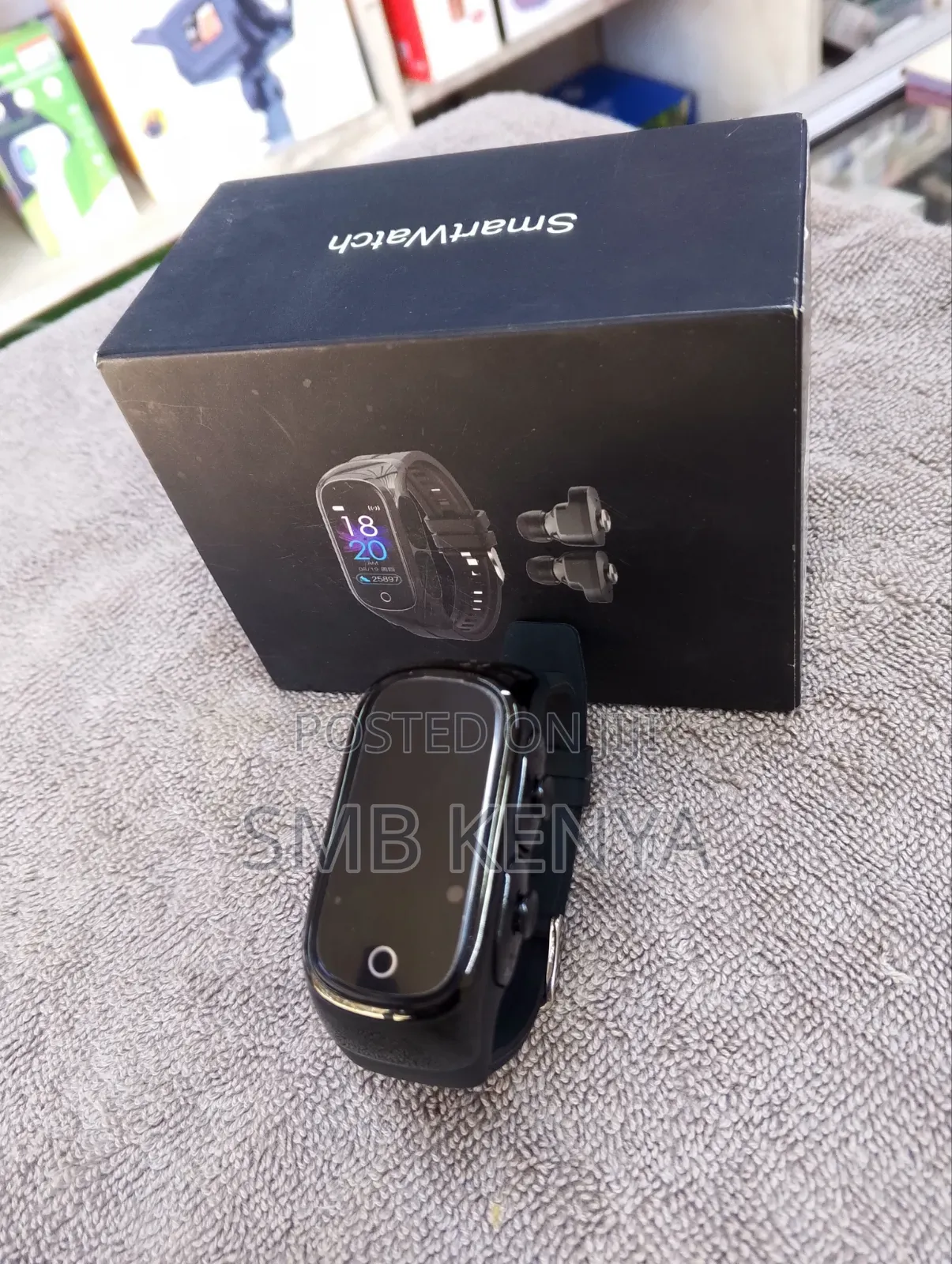 N8 Sport Watch Band Bracelet With Earphones