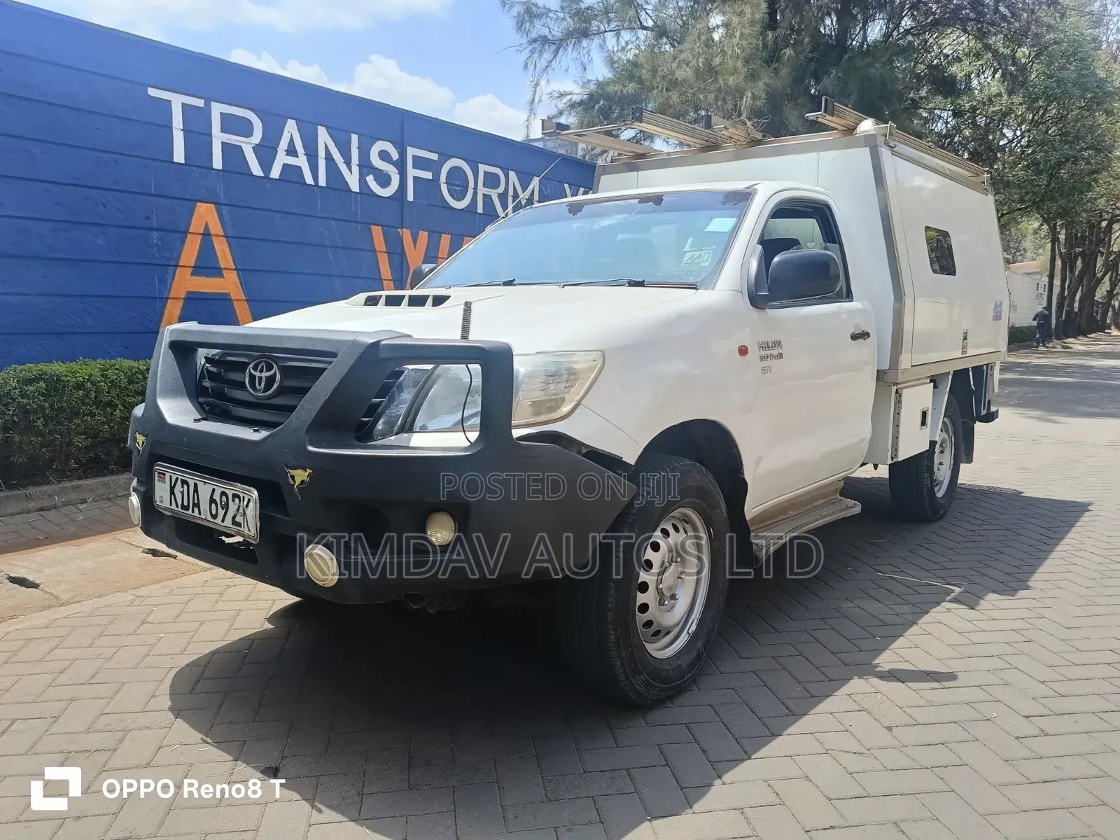 Toyota Hilux 2014 Off white