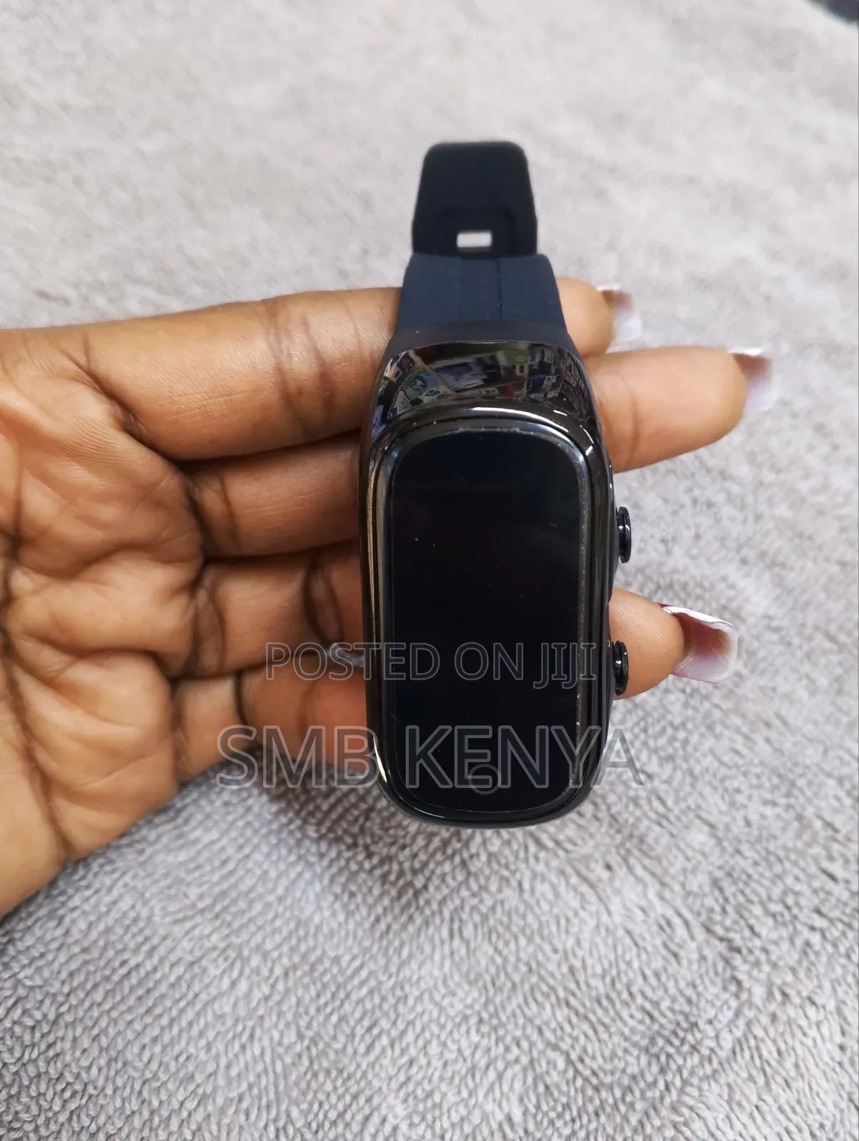 N8 Smart Watch With Earbuds Touch Screen and Heart Rate