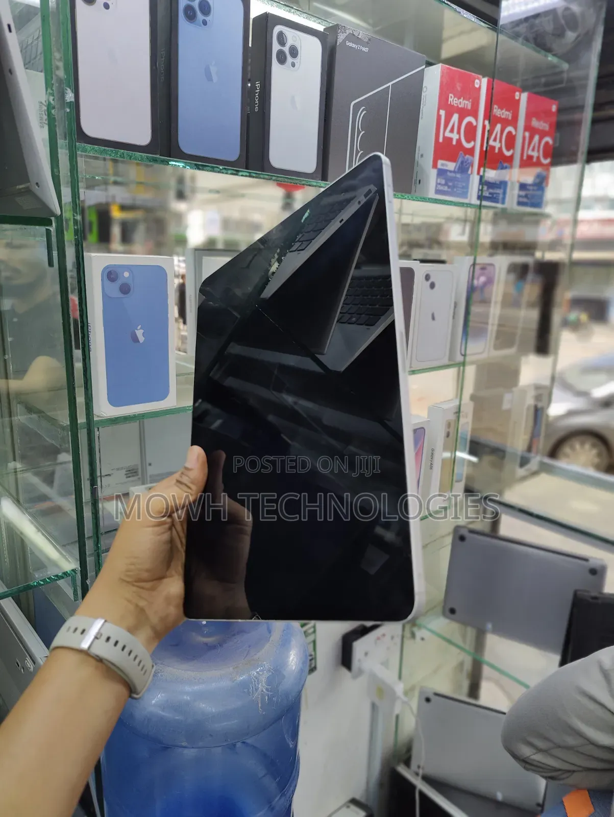 Apple iPad Pro 12.9 (2022) 256 GB Silver